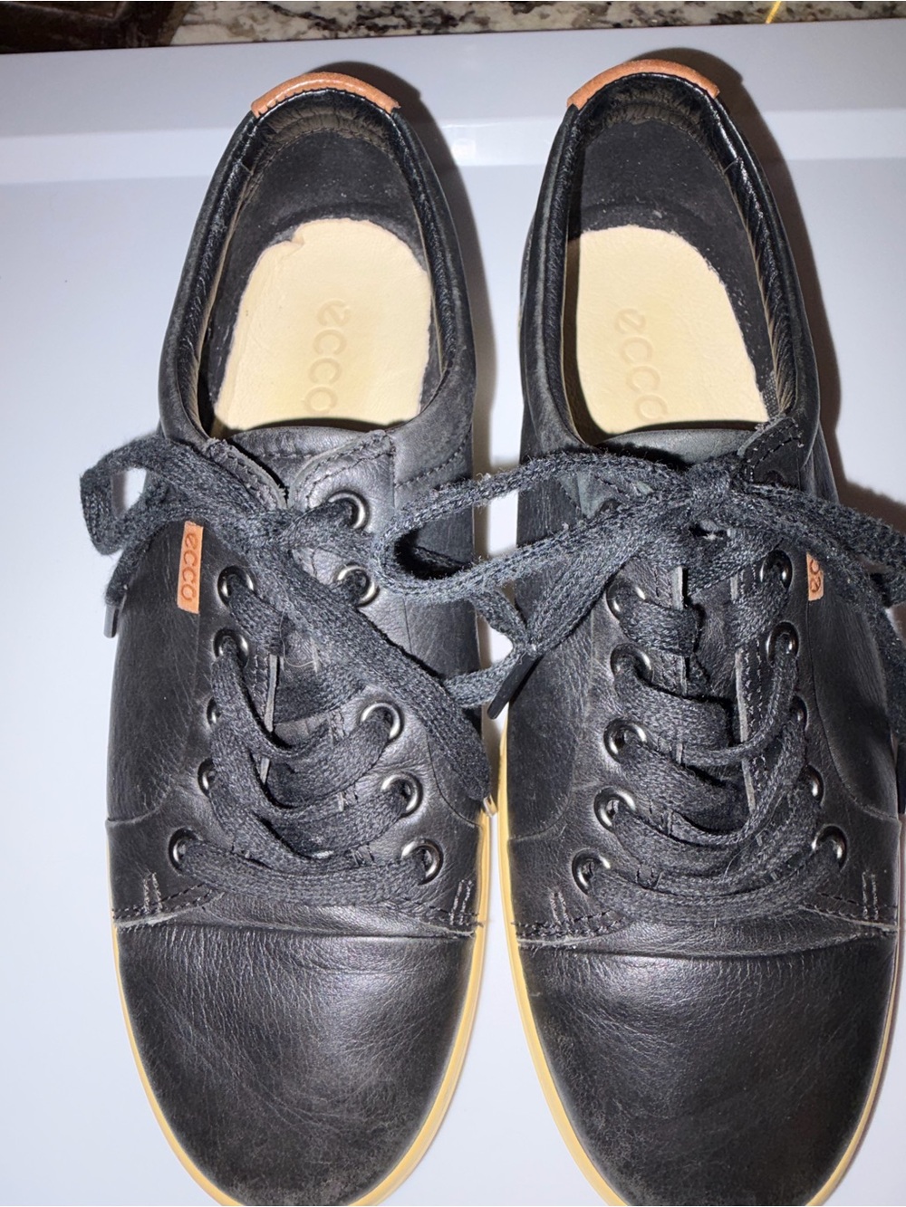 Ecco Black Leather Lace-Up Sneakers with Tan Accents